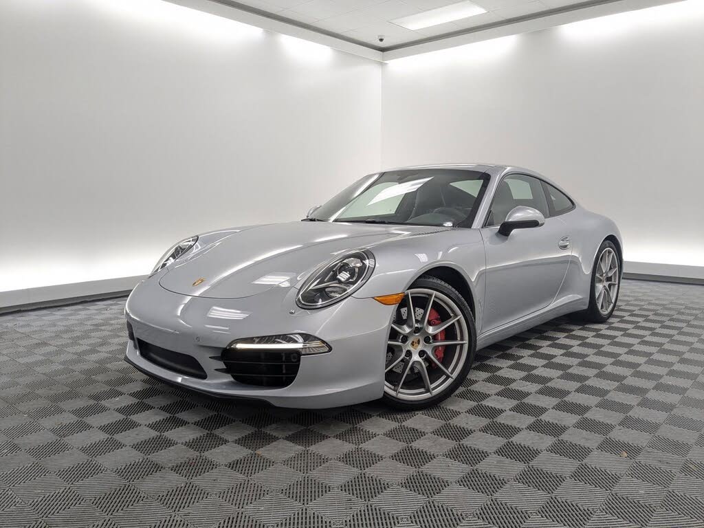 2014 Porsche 911 Carrera S Coupe RWD