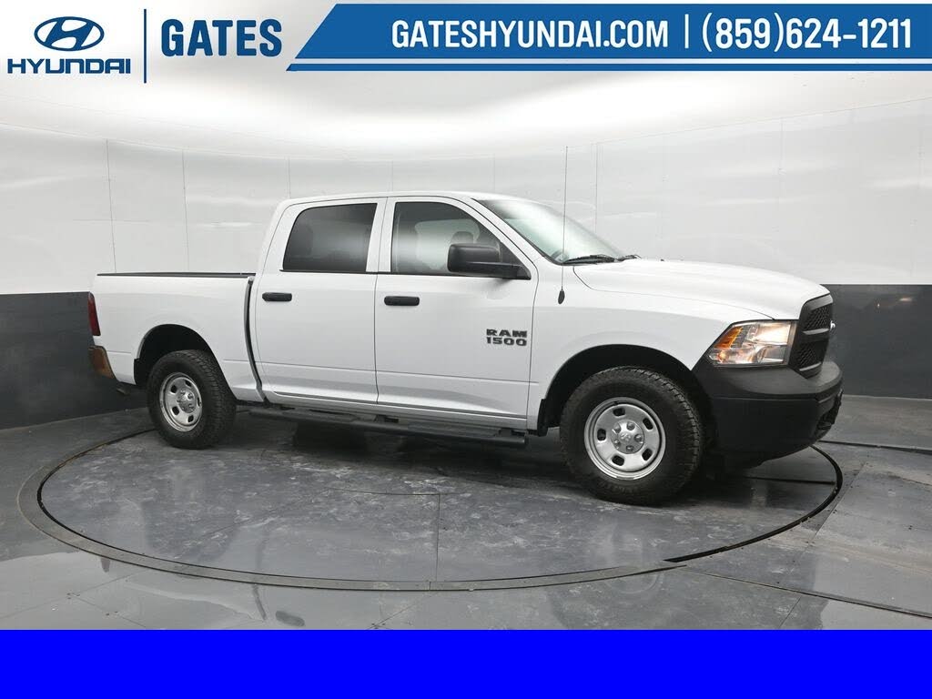 2017 RAM 1500 Tradesman Crew Cab 4WD