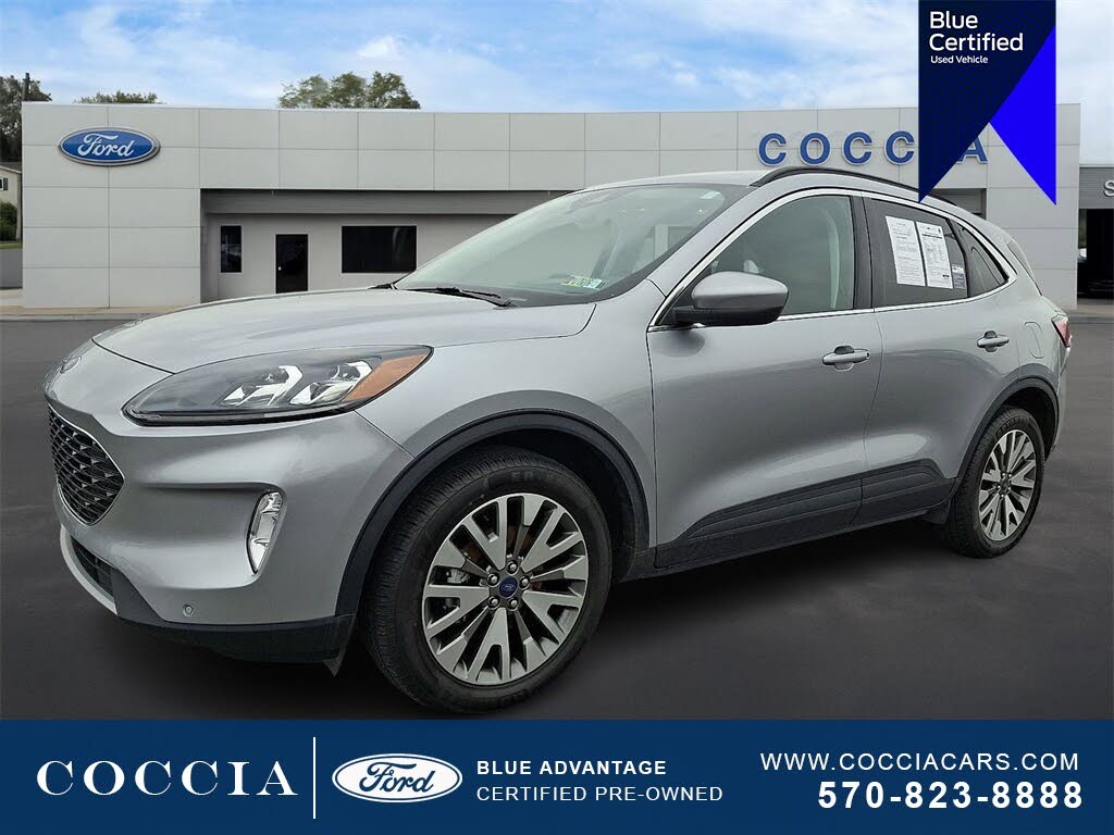 2022 Ford Escape Titanium AWD