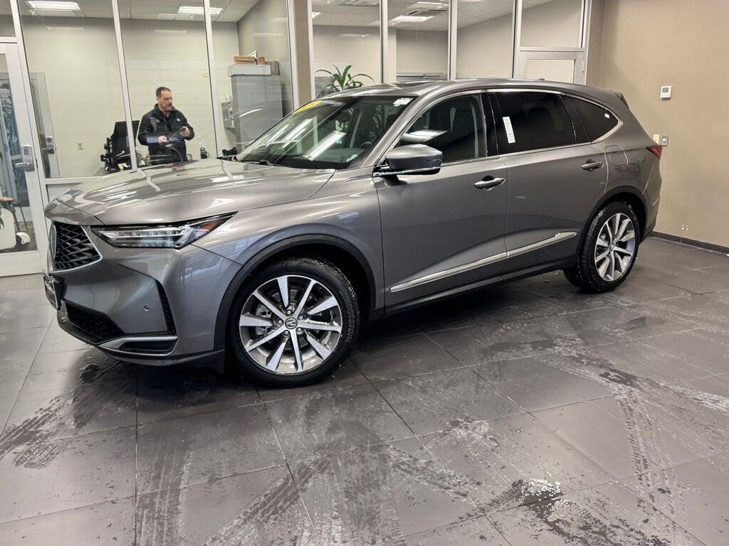 2025 Acura MDX FWD with Technology Package