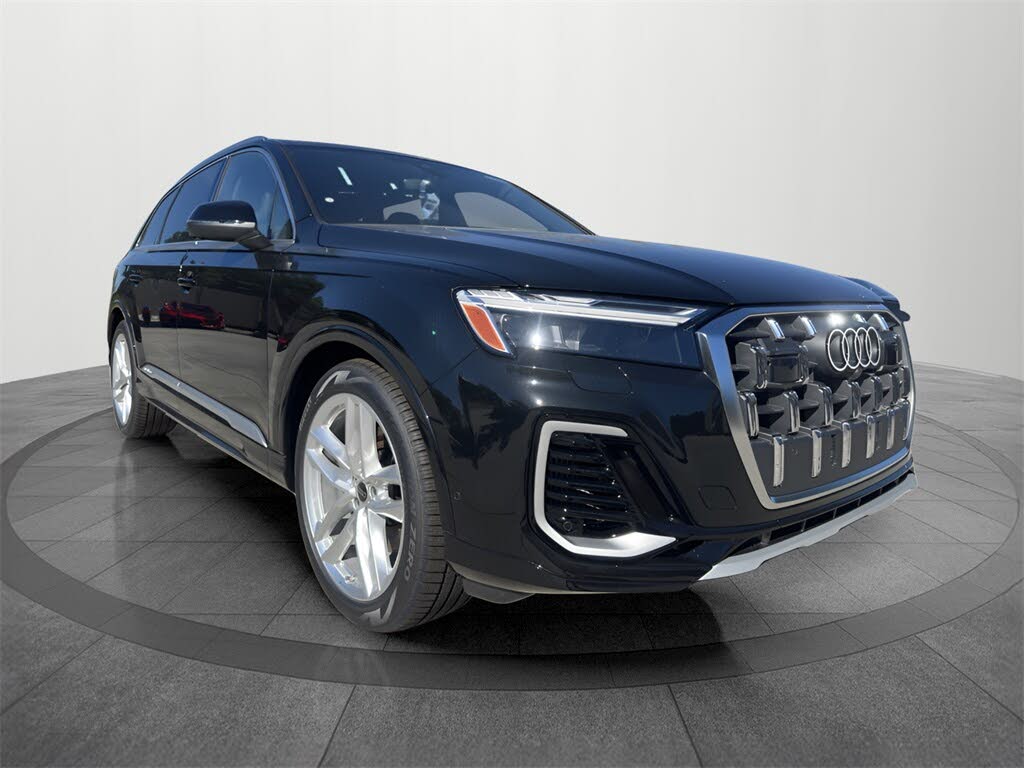 2025 Audi Q7 quattro Premium Plus 55 TFSI