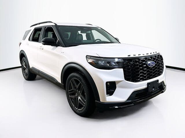 2025 Ford Explorer ST-Line AWD