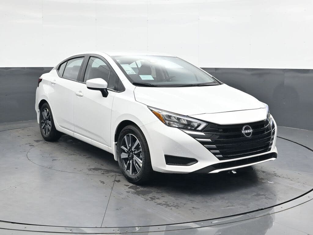 2025 Nissan Versa SV FWD