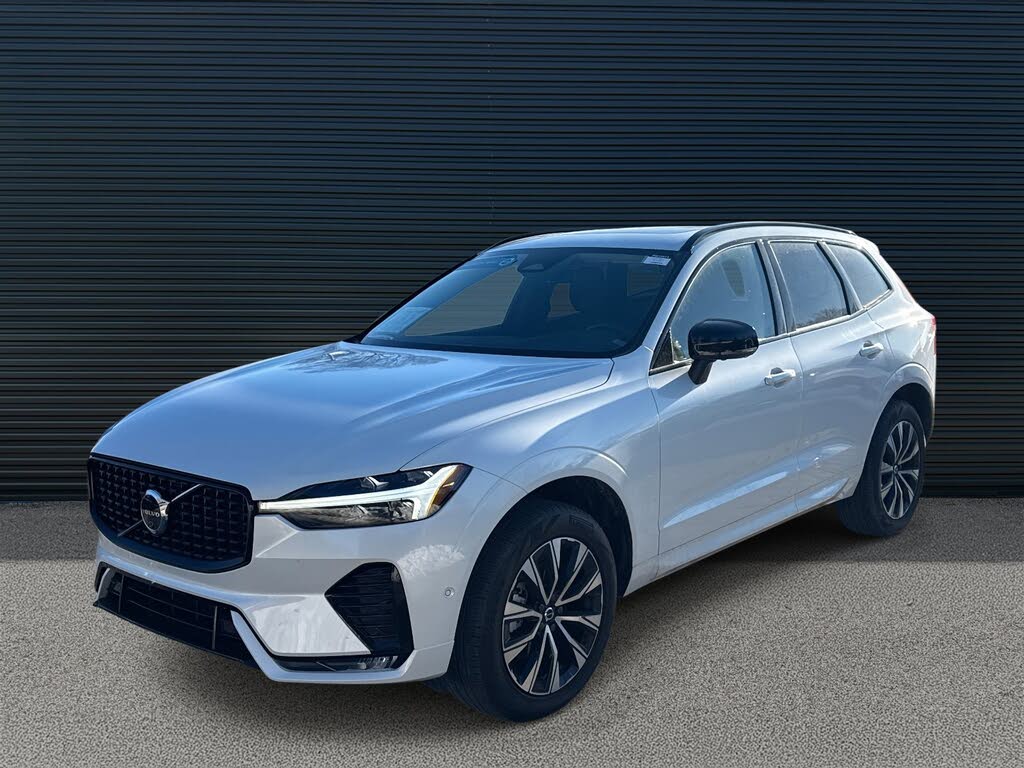 2025 Volvo XC60 B5 Plus Dark Theme AWD