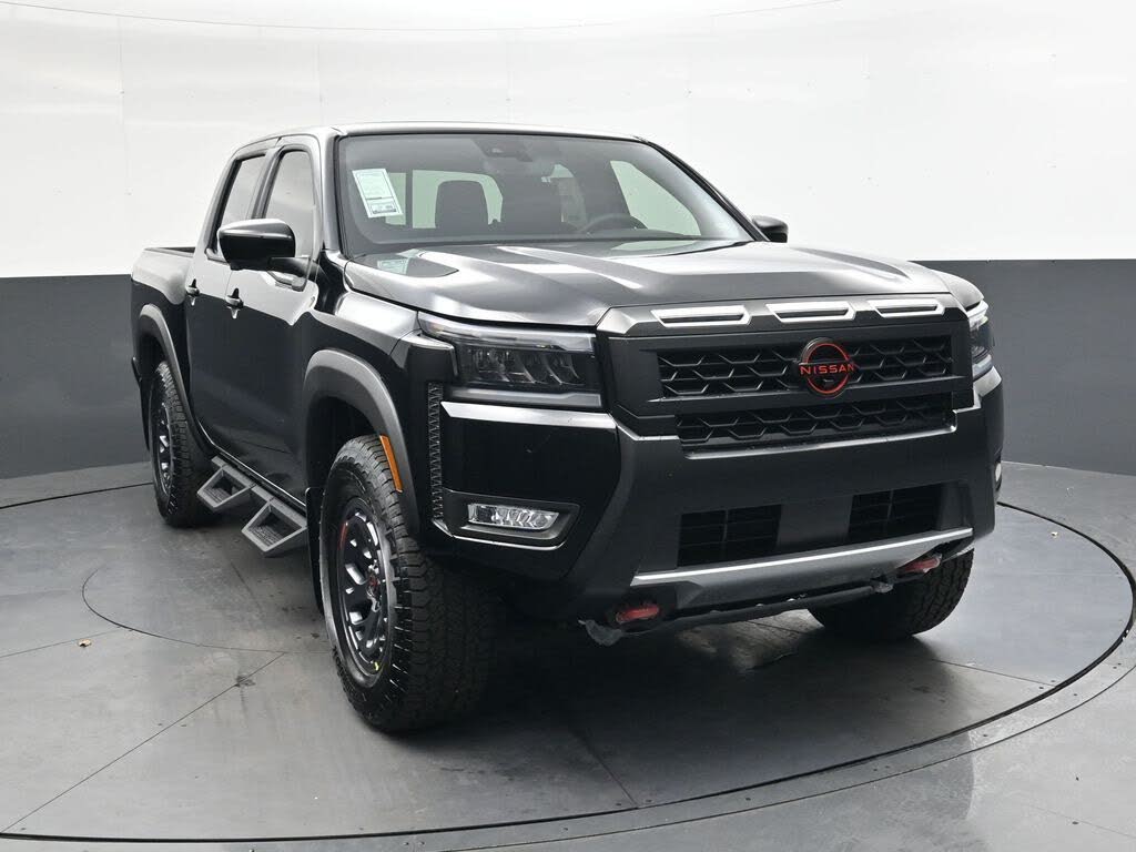 2026 Nissan Frontier PRO-4X Crew Cab 4WD