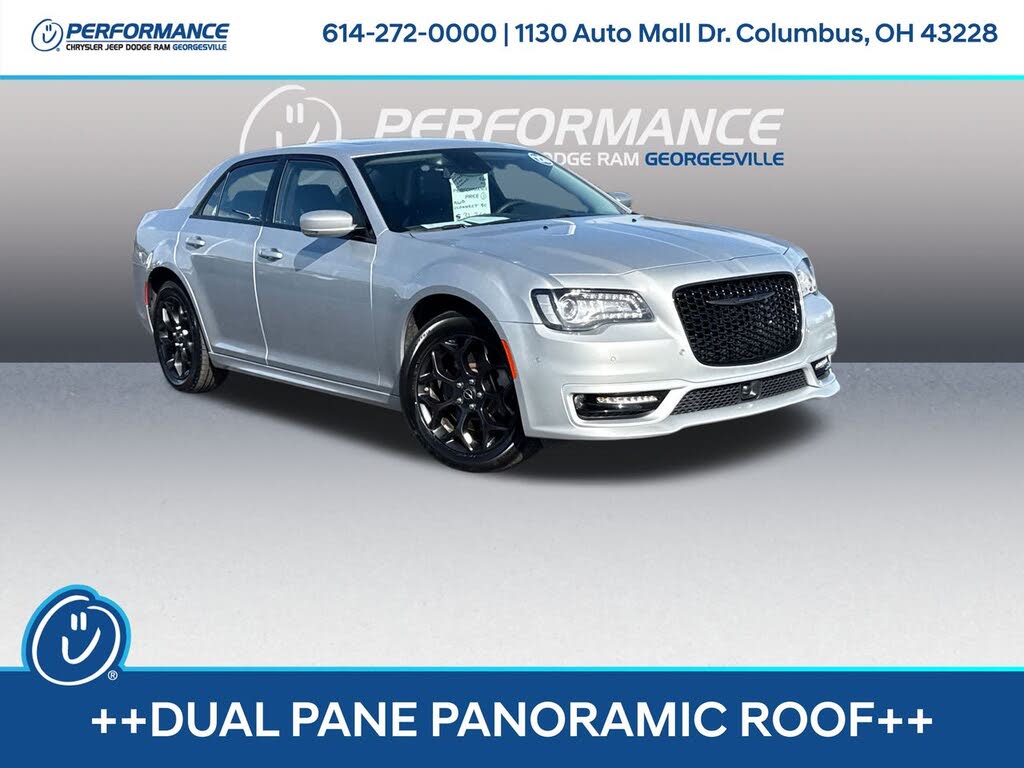 2023 Chrysler 300 Touring L AWD