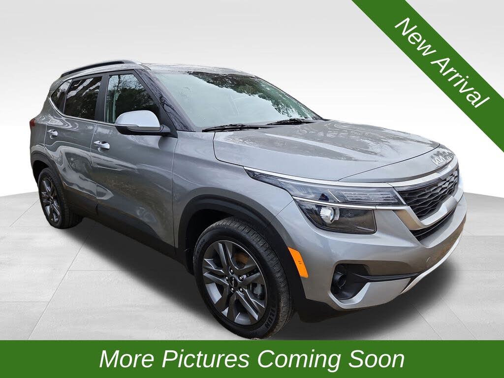 2023 Kia Seltos S FWD