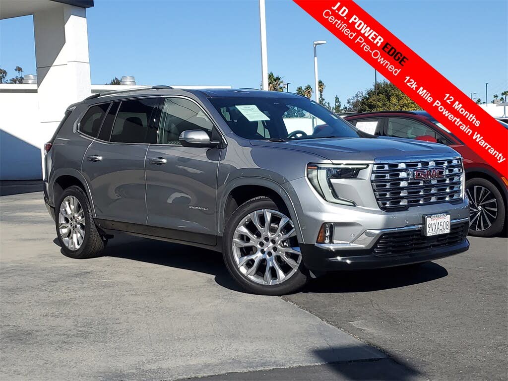 2025 GMC Acadia Denali AWD