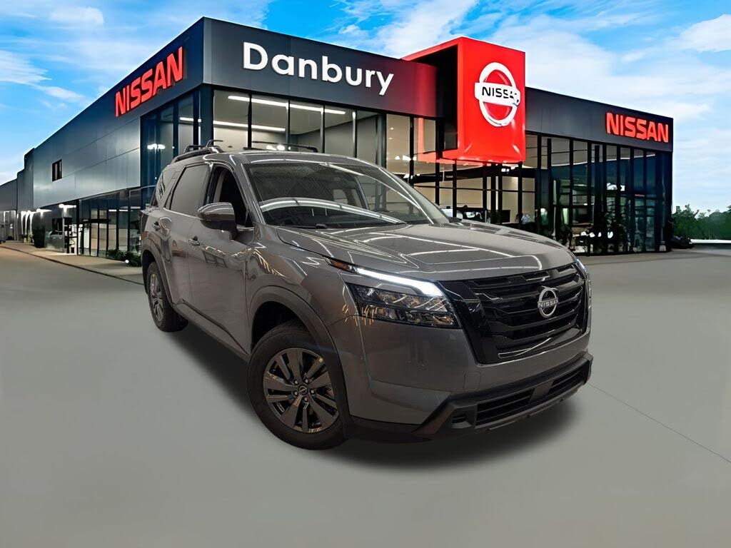 2025 Nissan Pathfinder SV 4WD