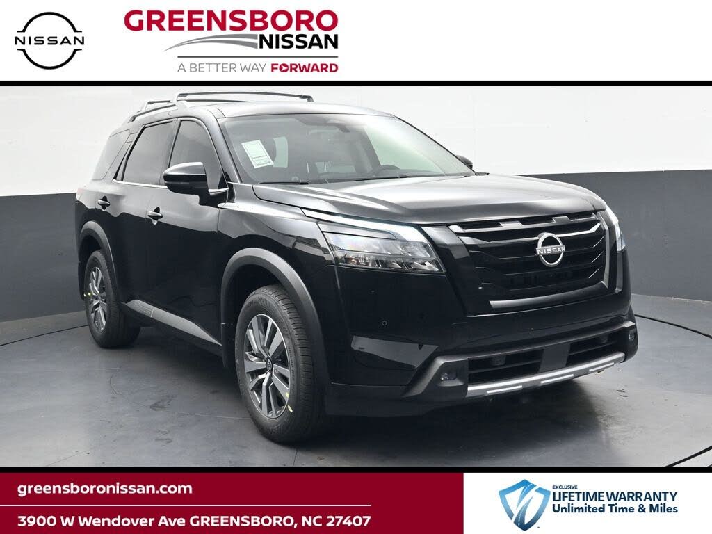 2025 Nissan Pathfinder SL 4WD