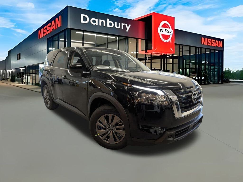 2025 Nissan Pathfinder S 4WD