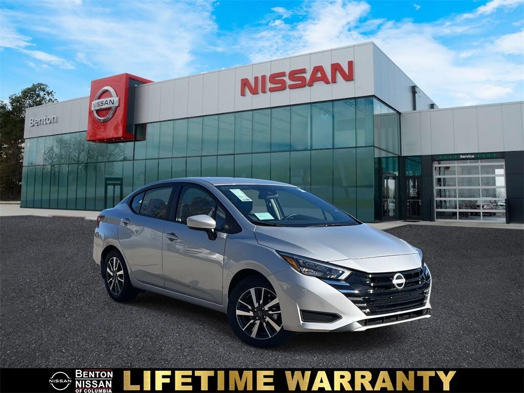 2025 Nissan Versa SV FWD