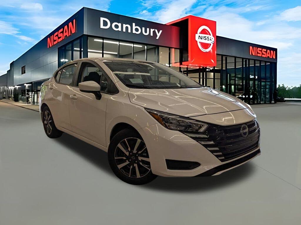2025 Nissan Versa SV FWD
