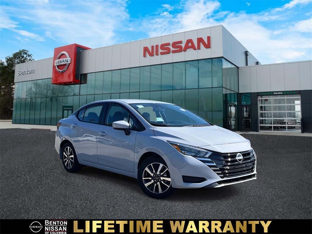 2025 Nissan Versa SV FWD