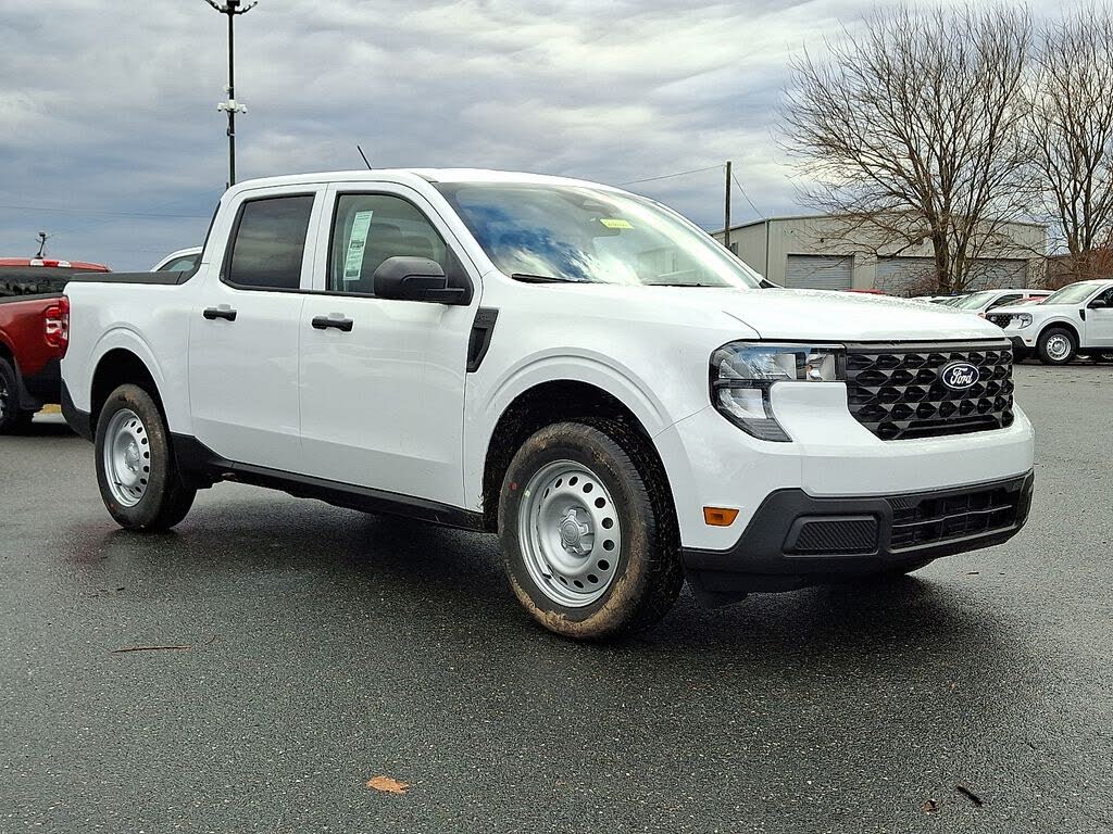 2026 Ford Maverick XL SuperCrew FWD