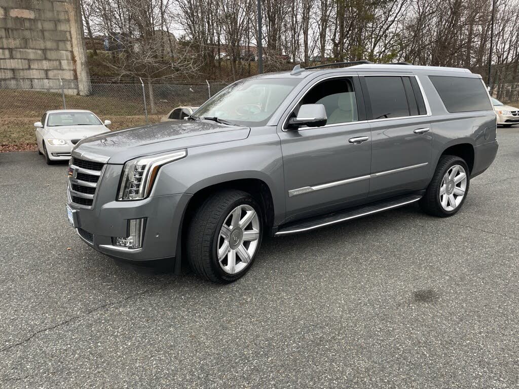 2018 Cadillac Escalade ESV Luxury 4WD