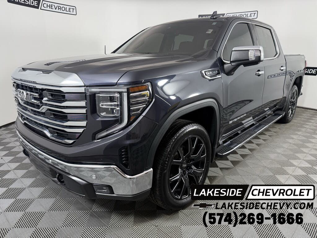 2022 GMC Sierra 1500 SLT Crew Cab 4WD