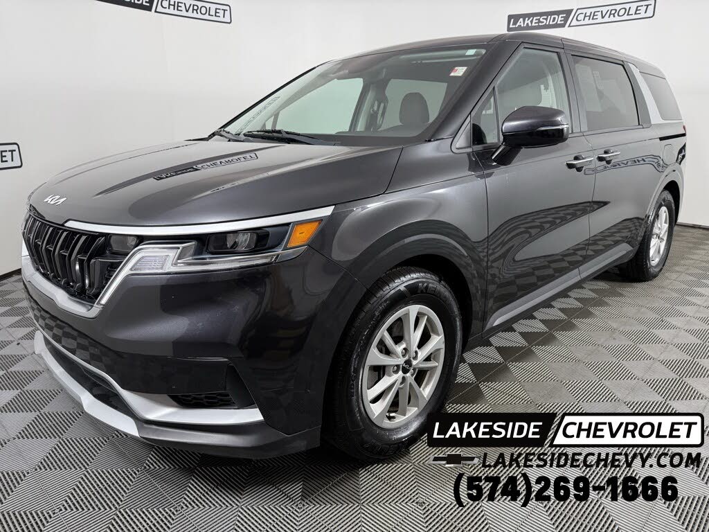 2022 Kia Carnival LX FWD