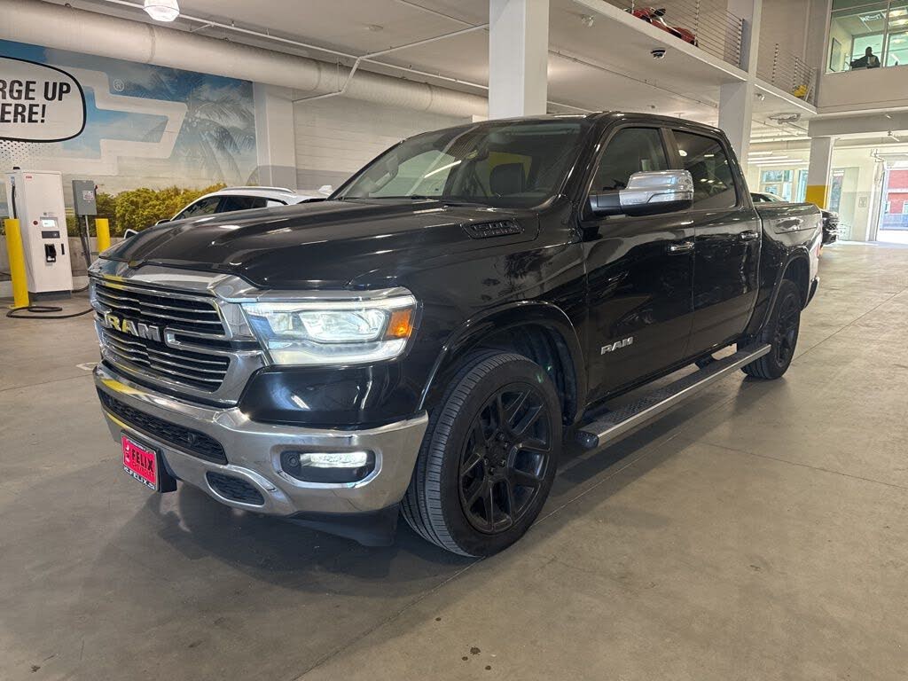 2022 RAM 1500 Laramie Crew Cab RWD