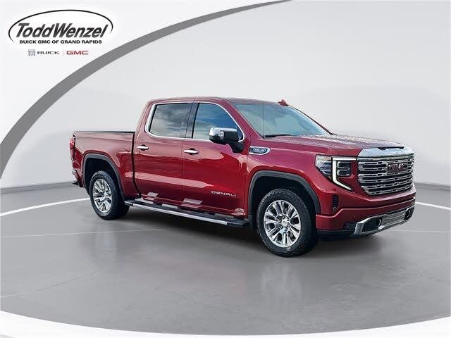 2023 GMC Sierra 1500 Denali Crew Cab 4WD