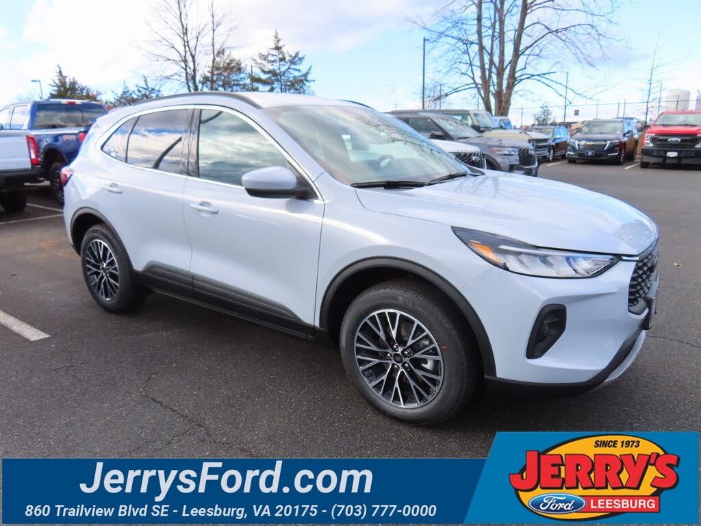 2026 Ford Escape Hybrid Plug-in FWD