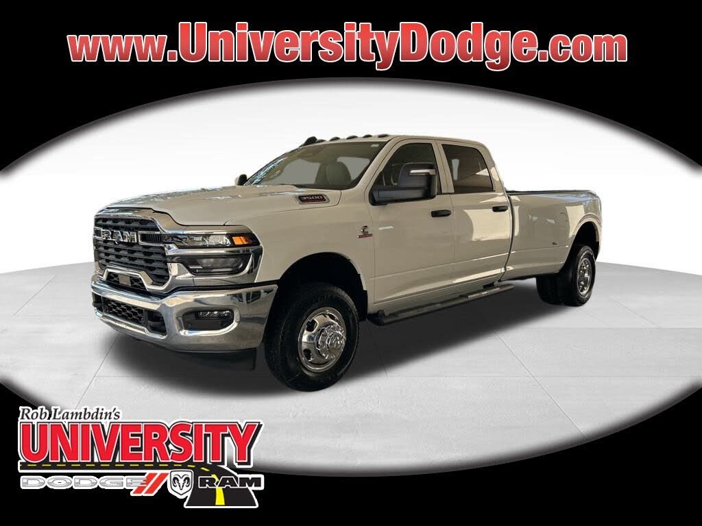 2026 RAM 3500 Tradesman Crew Cab LB DRW 4WD