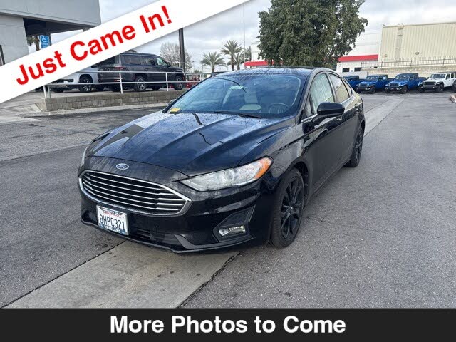 2020 Ford Fusion SE FWD