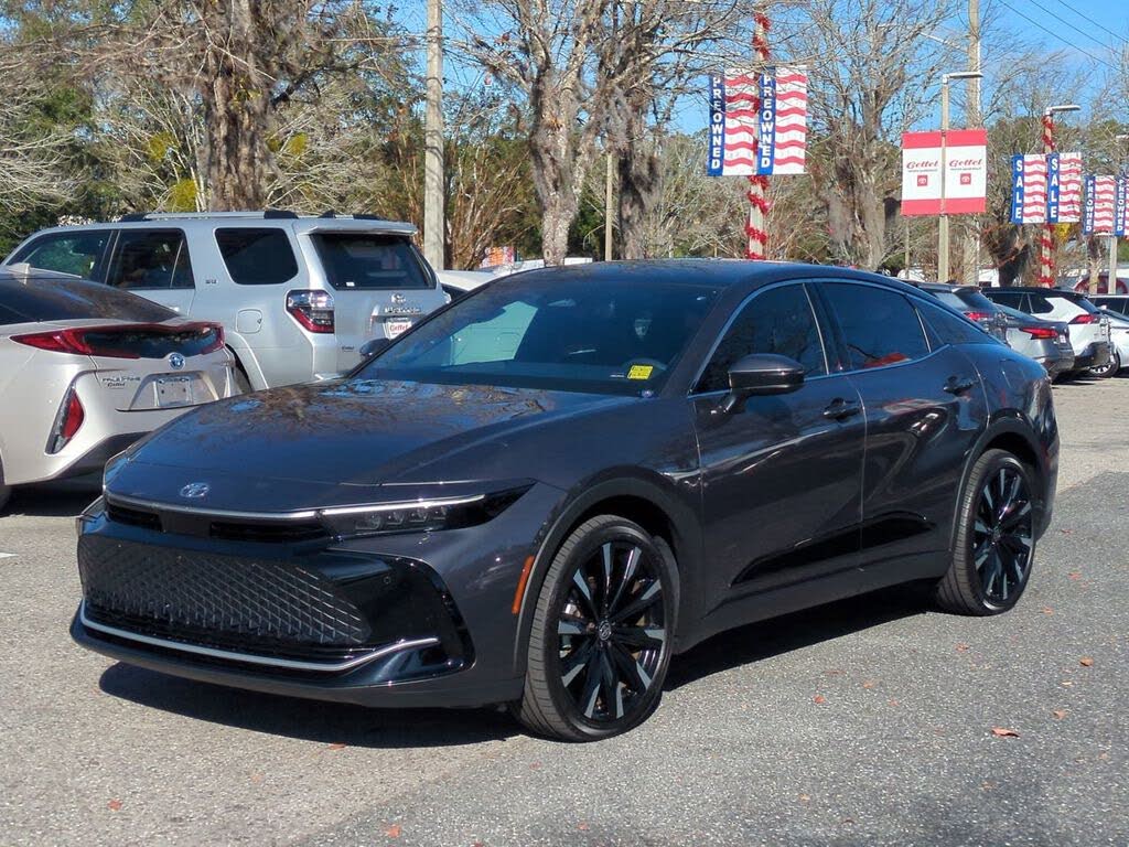 2024 Toyota Crown Platinum AWD