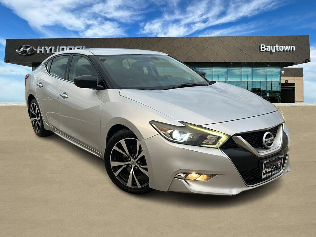 2017 Nissan Maxima S FWD