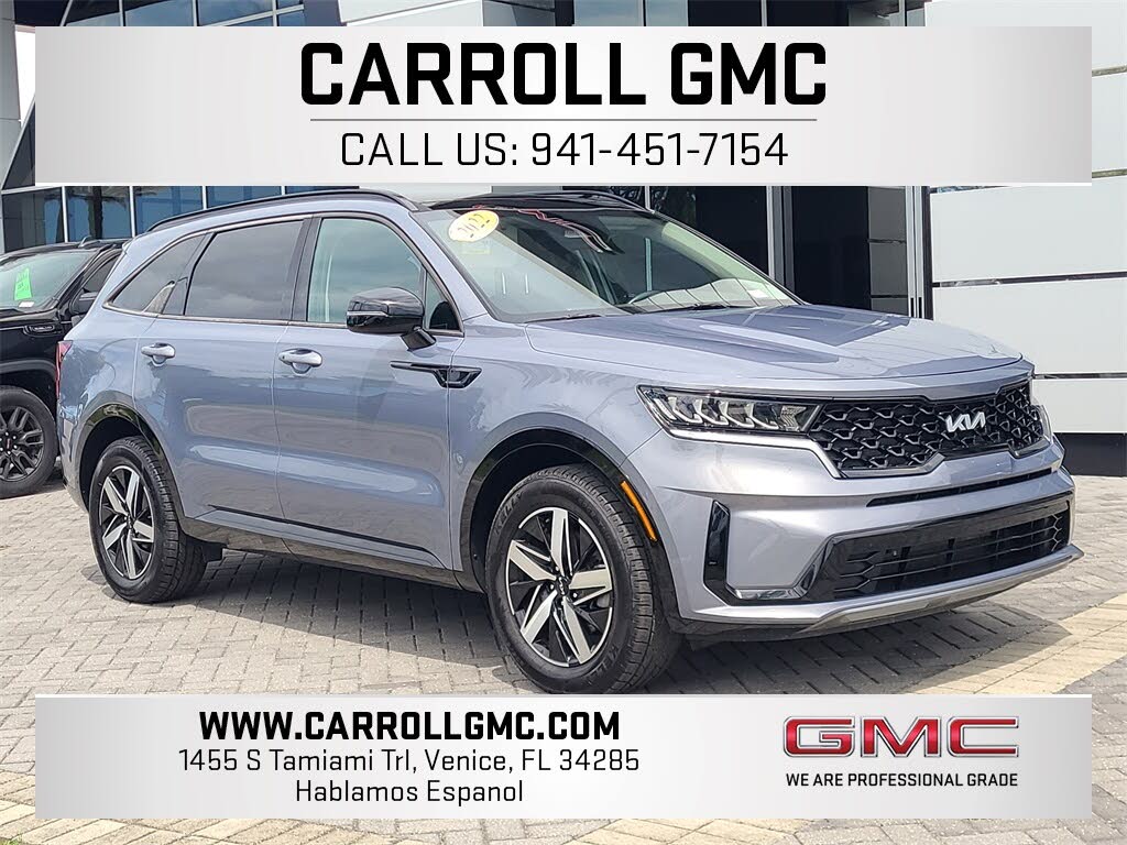 2022 Kia Sorento S FWD