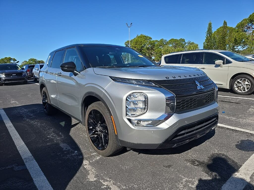 2023 Mitsubishi Outlander SEL Black Edition FWD