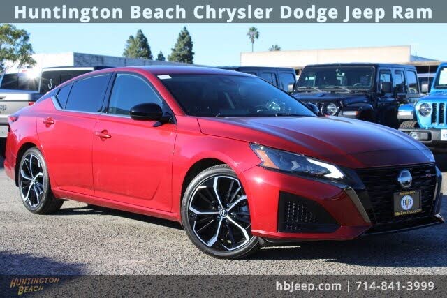 2023 Nissan Altima 2.5 SR FWD