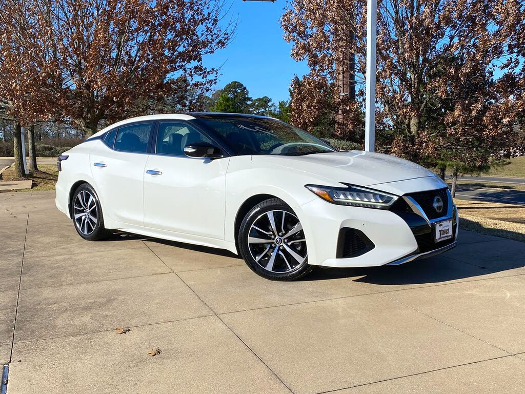 2023 Nissan Maxima SL FWD