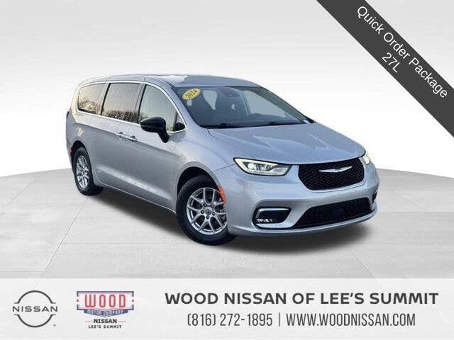 2024 Chrysler Pacifica Touring L FWD