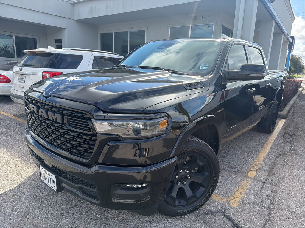 2025 RAM 1500 Big Horn Crew Cab RWD