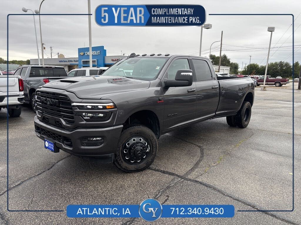 2025 RAM 3500 Laramie Crew Cab LB DRW 4WD