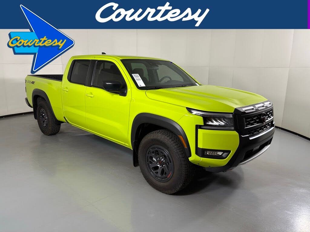 2026 Nissan Frontier PRO-4X Crew Cab LB 4WD