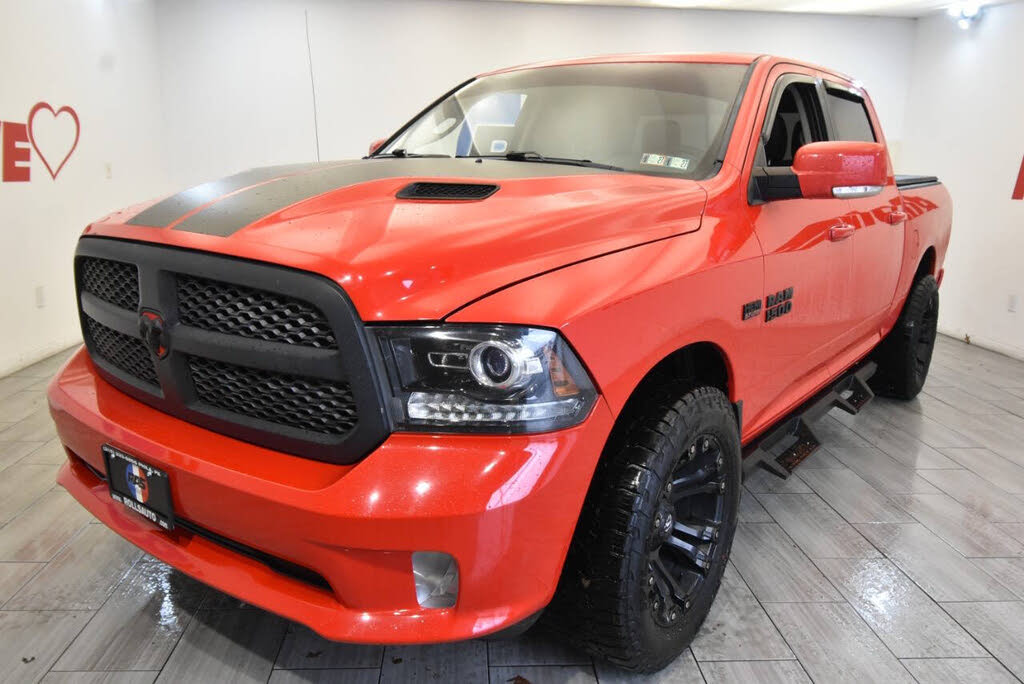 2016 RAM 1500 Sport Crew Cab 4WD