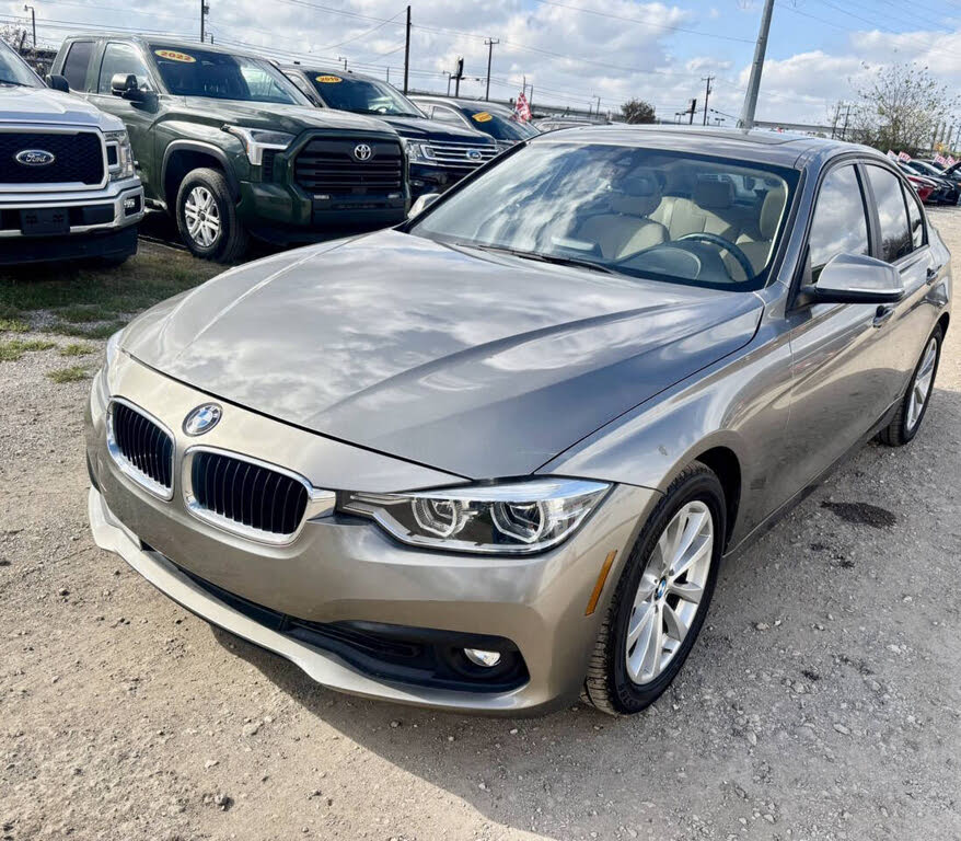 2018 BMW 3 Series 320i Sedan RWD