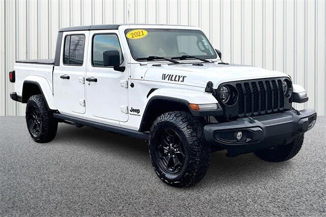 2021 Jeep Gladiator Sport Crew Cab 4WD
