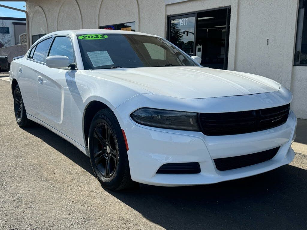 2022 Dodge Charger SXT RWD
