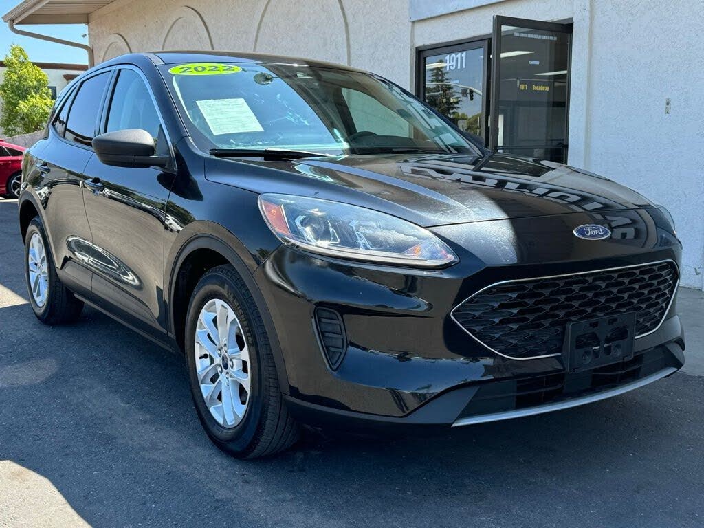 2022 Ford Escape SE FWD