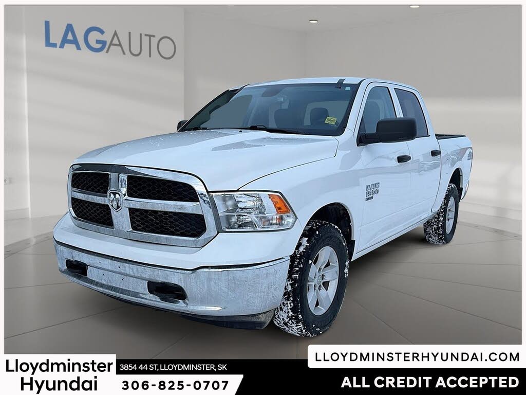 RAM 1500 Classic SLT Crew Cab 4WD 2022