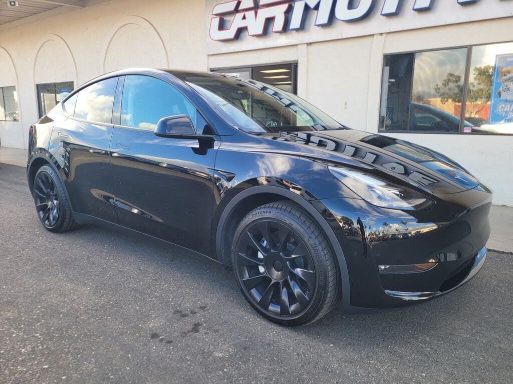 2023 Tesla Model Y Long Range AWD