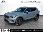 Volvo XC40 B4 Plus Bright Theme FWD