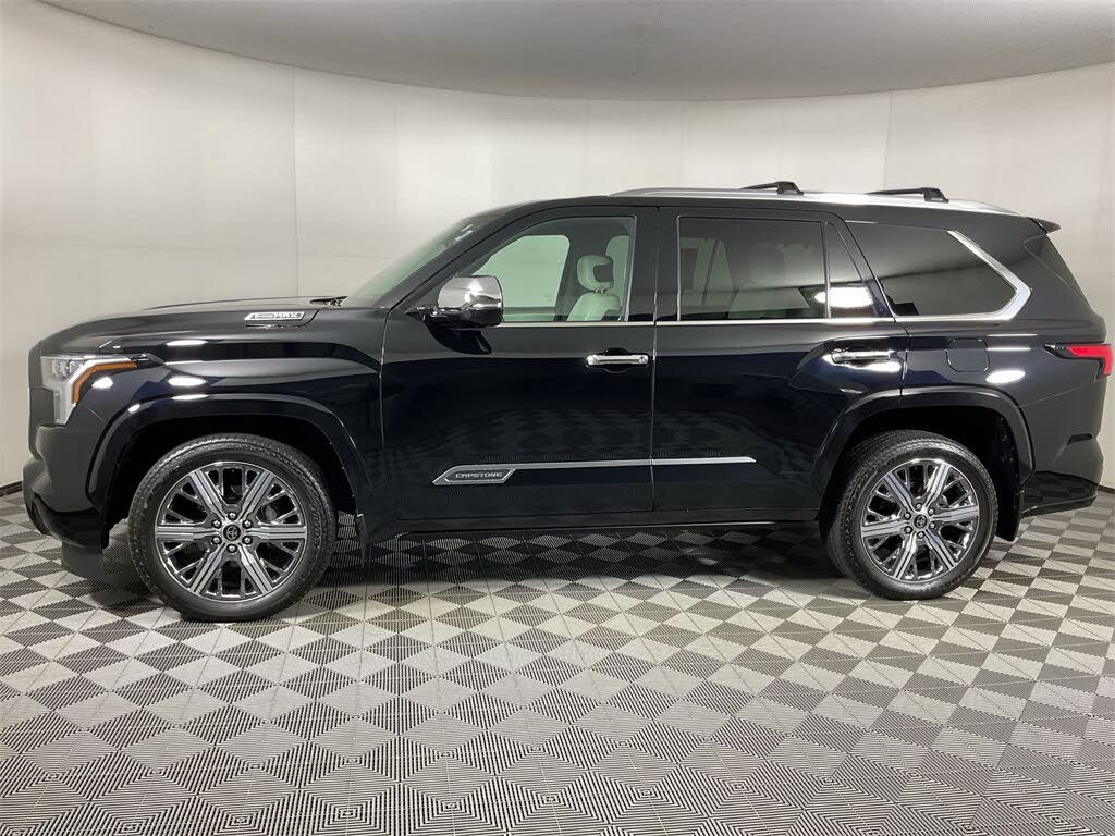 2024 Toyota Sequoia Capstone 4WD