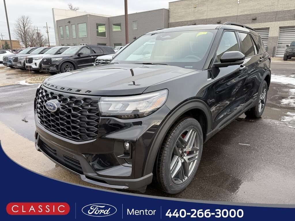 2026 Ford Explorer ST-Line AWD