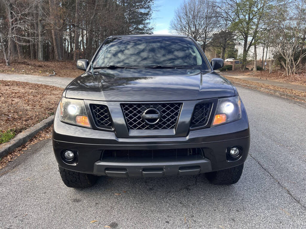 2011 Nissan Frontier PRO-4X Crew Cab 4WD