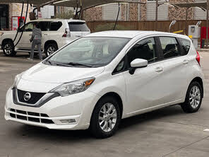 Nissan Versa Note SV FWD