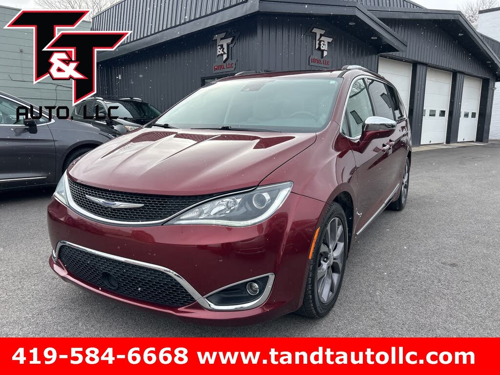 2019 Chrysler Pacifica Limited FWD